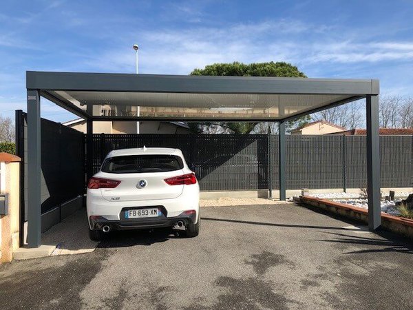 Carport en aluminium toit plat