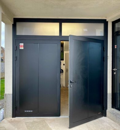 Portes de garage battantes
